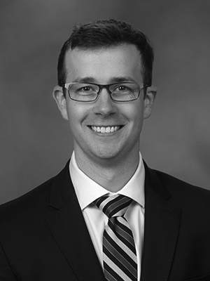 Nick Noble grad pic